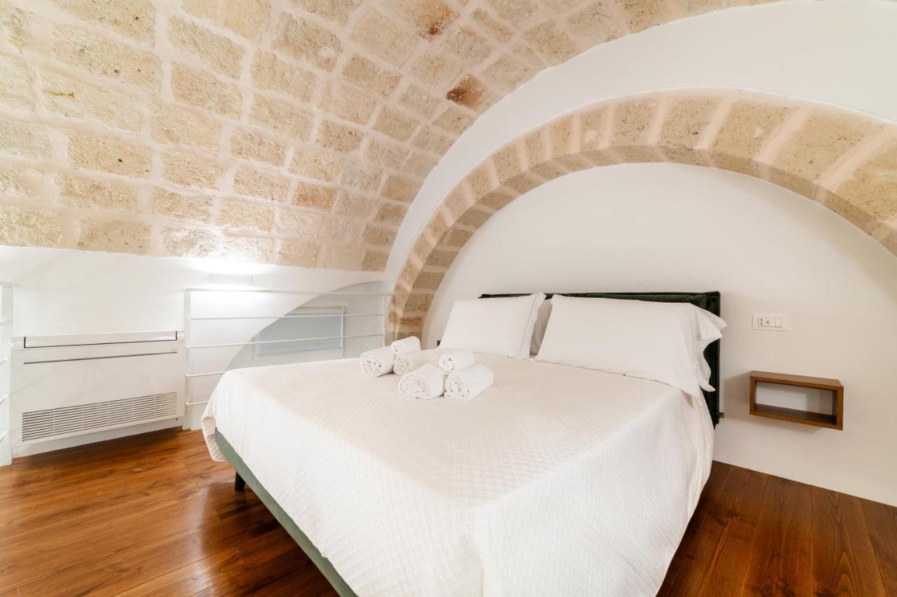 Old Court Luxury Suite&Spa By Monholiday Monopoli Bagian luar foto