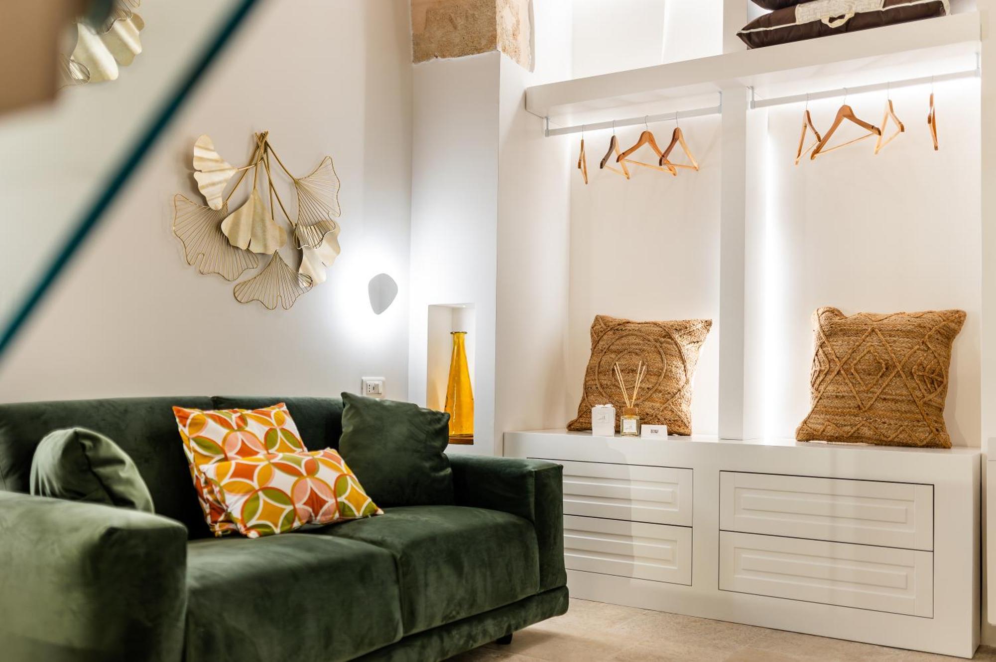Old Court Luxury Suite&Spa By Monholiday Monopoli Bagian luar foto